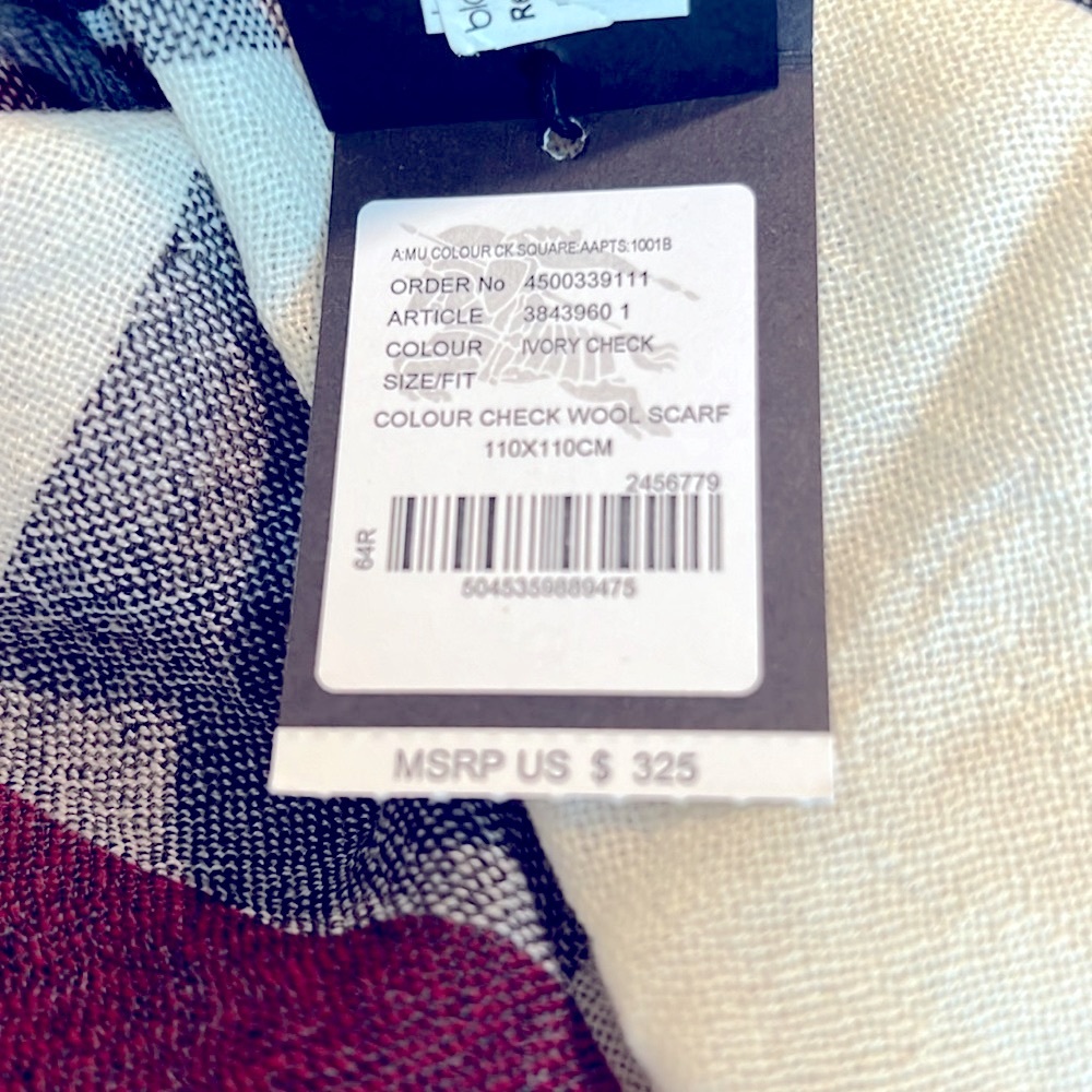 NWT Burberry color check wool scarf 110 cm - Picture 11 of 11